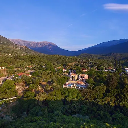Stunning Tranquil With Private Pool Willa *