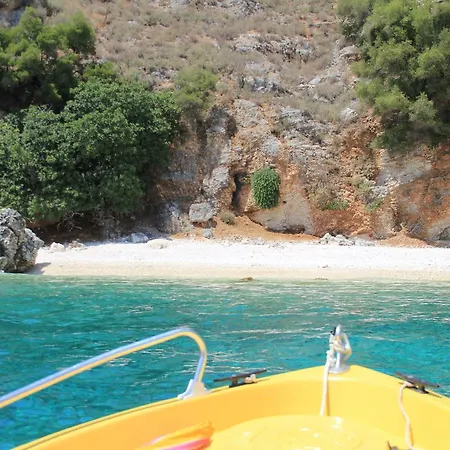 Stunning Tranquil Villa With Private Pool *