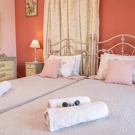 Stunning Tranquil Villa With Private Pool Villa *