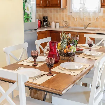 Stunning Tranquil With Private Pool וילה *