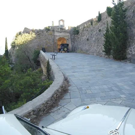 וילה Stunning Tranquil With Private Pool