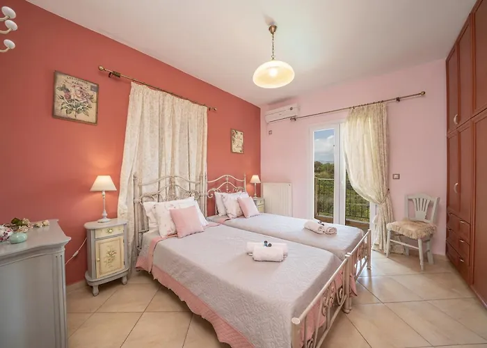 Вилла Stunning Tranquil Villa With Private Pool Сами