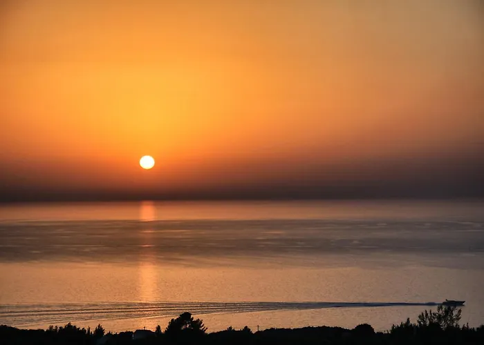 Stunning Tranquil With Private Pool Villa