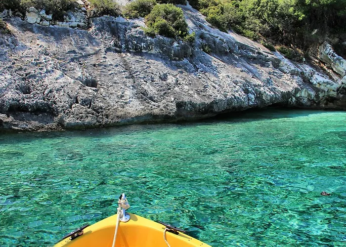 Stunning Tranquil Villa With Private Pool *