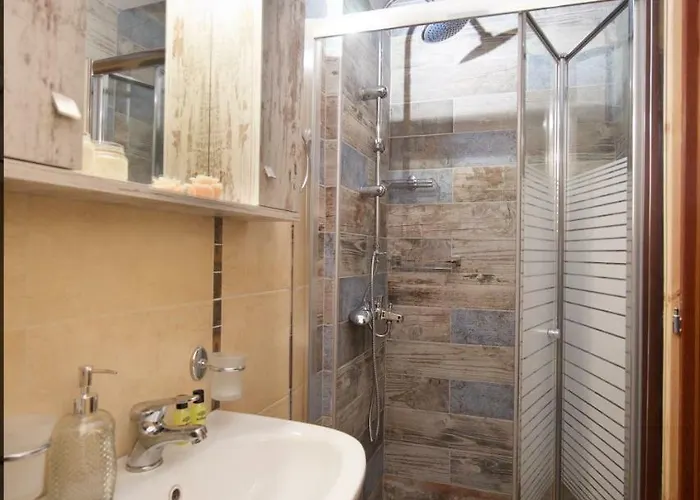 Villa Stunning Tranquil With Private Pool *