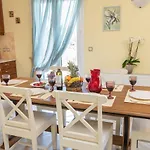 Villa Stunning Tranquil With Private Pool *