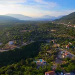 Stunning Tranquil With Private Pool *